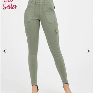 SPANX Stretch Twill Cargo Ankle Pant